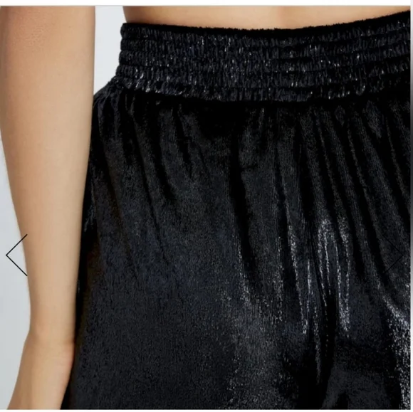 7 For All Mankind Luxe Jogger in Black Shine Size M  Festive Shiny Party Pant - Picture 4 of 14